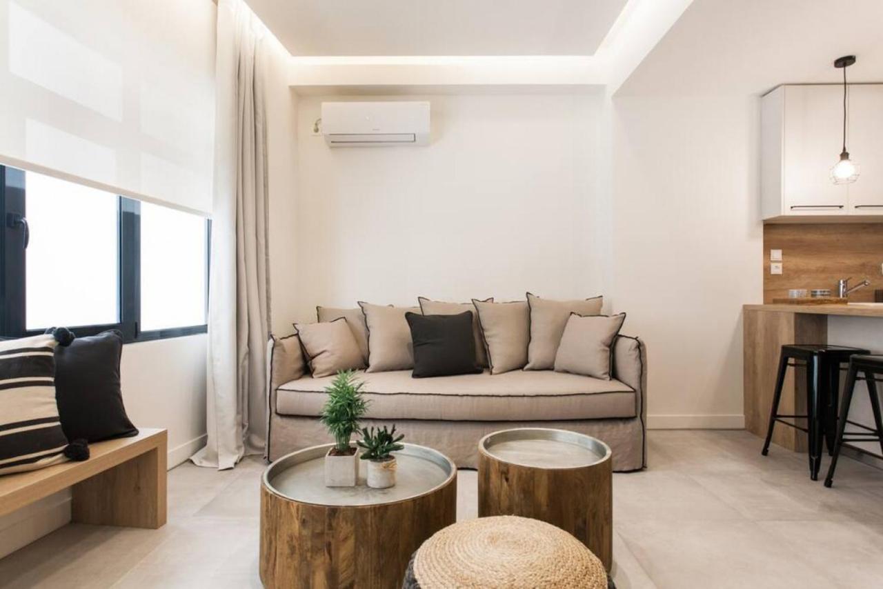 Chic Apartment - Strolling To The Athenian Streets Atenas Exterior foto
