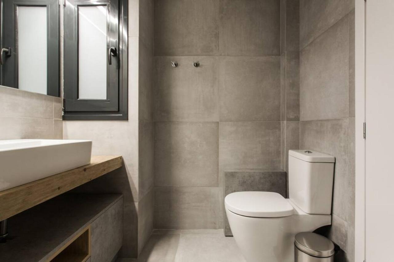 Chic Apartment - Strolling To The Athenian Streets Atenas Exterior foto