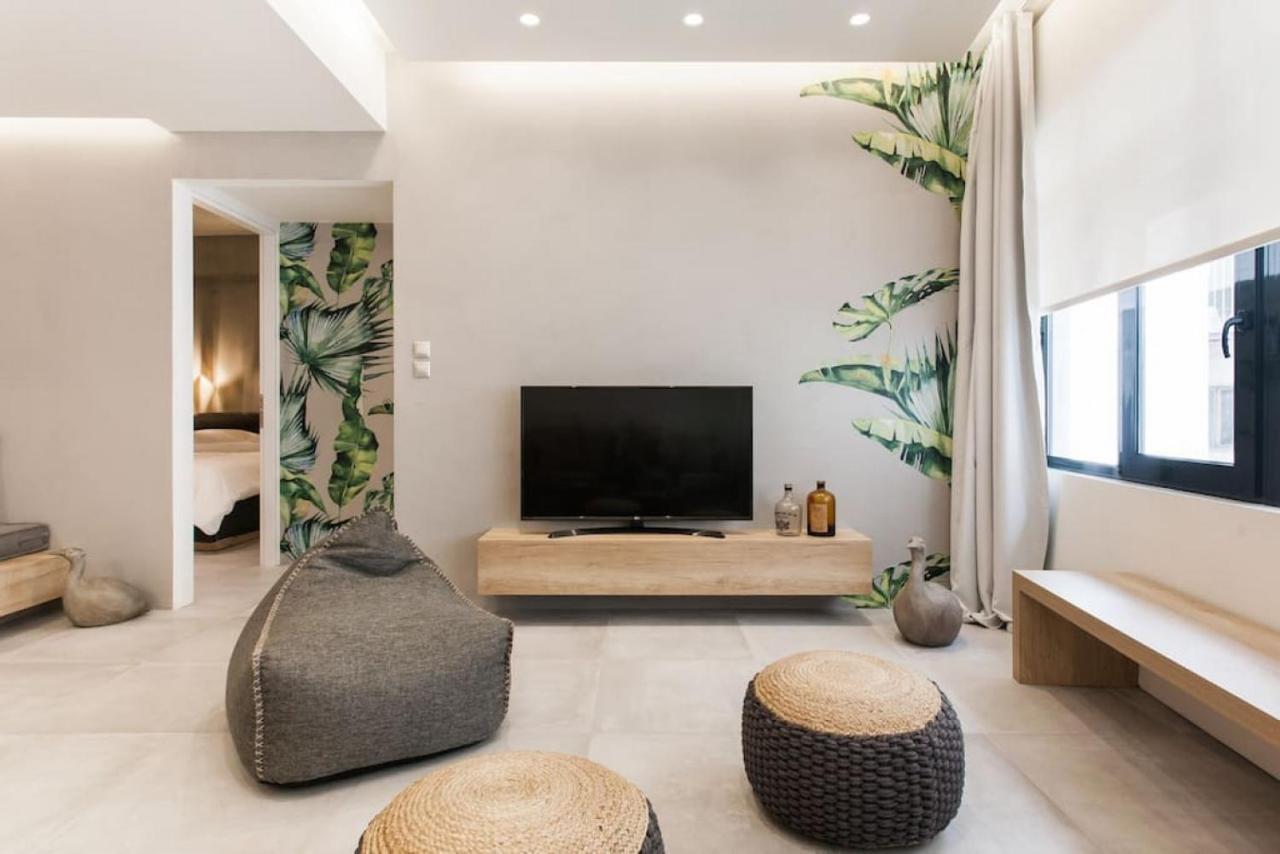 Chic Apartment - Strolling To The Athenian Streets Atenas Exterior foto